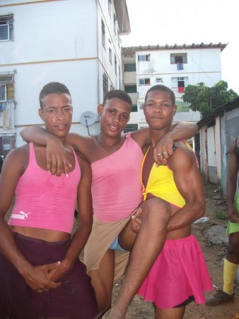 William, Wellington e Laert